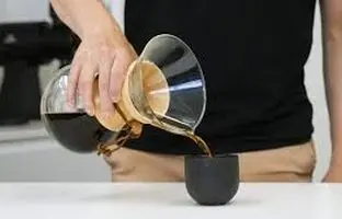 (ویدئو) حرکت خیره کننده سینمایی؛ دم کردن قهوه به سبک فیلم اوپنهایمر!