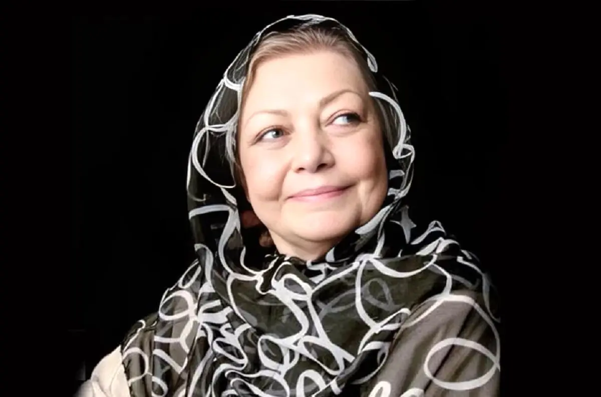 «علی میری و حمیده خیرآبادی» در نمایی از فیلم ماجراجویان خشن؛ سال 53 + عکس