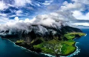  در دورافتاده‌ترین جزیره جهان چه کسانی زندگی می‌کنند؟ 