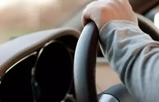 فرمان ماشین را چه مدلی می‌گیری ؟ ؛ شخصیت شناسی جالب با نحوه گرفتن فرمان ماشین