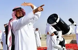  لحظه رؤیت هلال ماه رمضان در عربستان سعودی + ویدئو