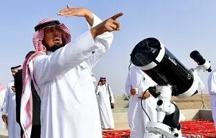  لحظه رؤیت هلال ماه رمضان در عربستان سعودی + ویدئو