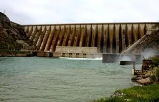  یک سد دیگر سرریز کرد