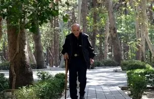 فیش‌های حقوقی آبان‌ماه بازنشستگان کارگری حذف شد