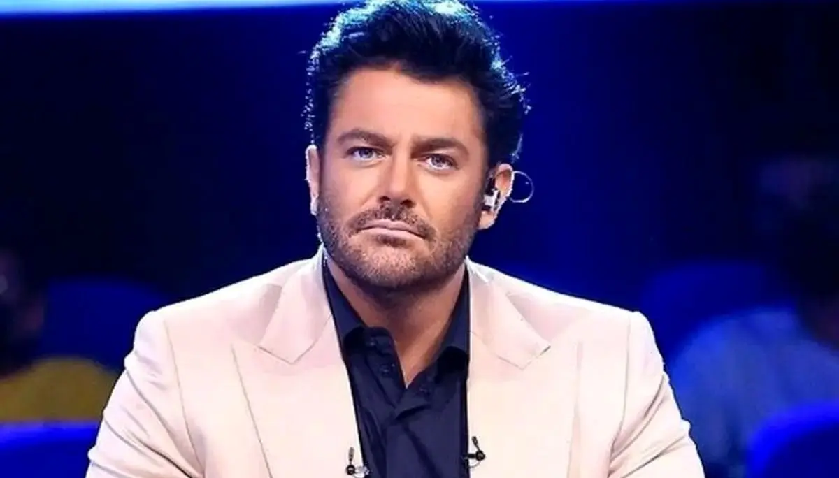 استوری محمدرضا گلزار برای مردم ایران