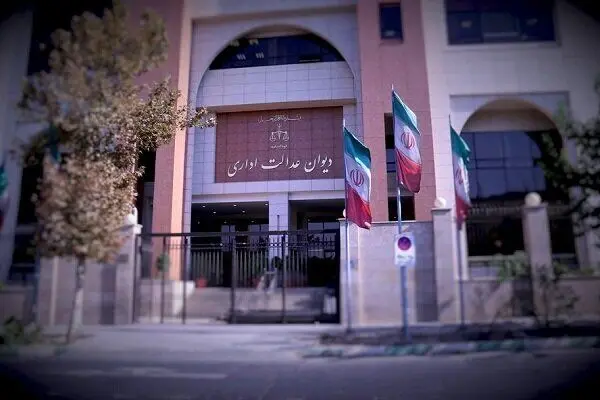 
تصمیم وزارت اقتصاد درباره سقف کارت به کارت باطل شد
