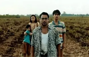 Outside؛ فیلم ترسناک جدید نتفلیکس که در آن آدم‌ها از زامبی‌ها خطرناکتر هستند + تریلر