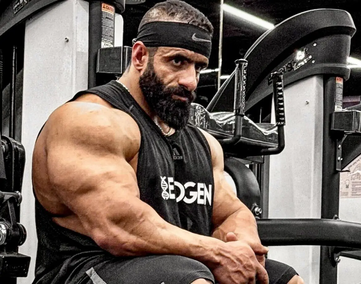 واکنش هادی چوپان به اعلام آتش‌بس + عکس