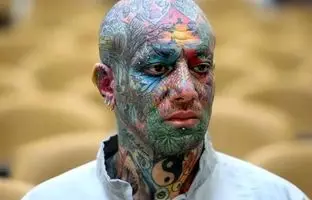 حاشیه سازی سلبریتی‌ها برای بقا؛ از جاستین بیبر تا تتلو
