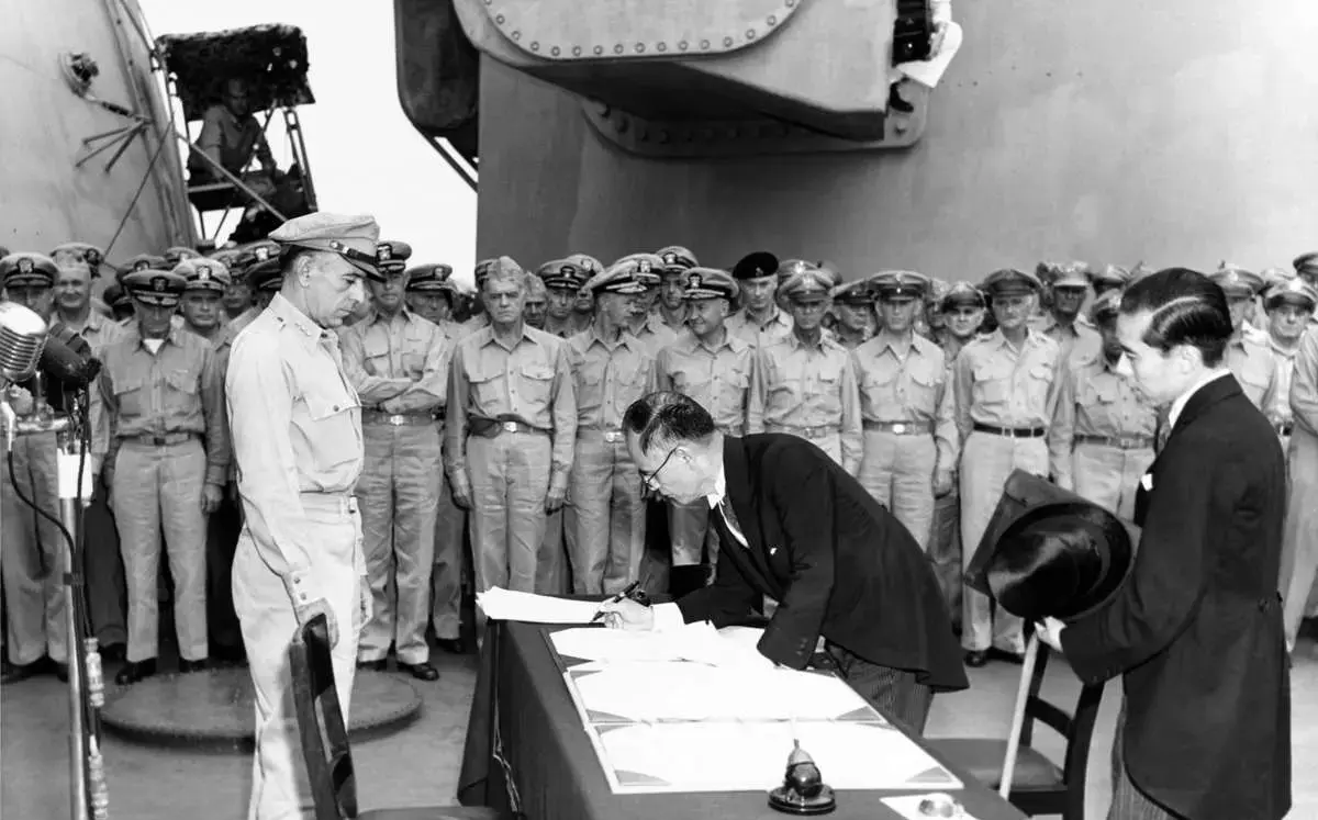 ژاپن چگونه با «تسلیم شدن» کنار آمد؟