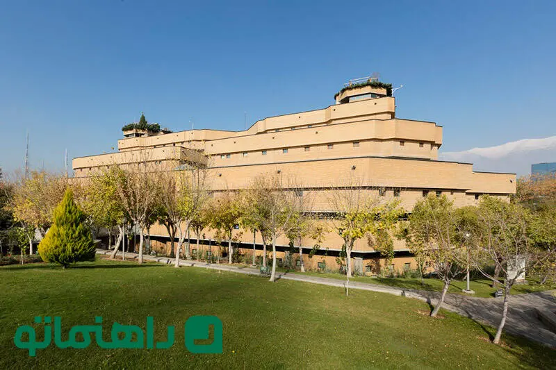 کتابخانه ملی ایران کجاست؟
