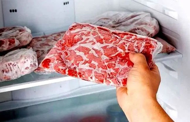 روش درست فریز کردن گوشت قرمز | مدت نگهداری گوشت پخته شده در یخچال چقدر است ؟