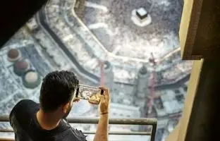 وضعیت رستوران برج ساعت مکه از نگاه یک توریست: کثیف و غیرقابل تحمل