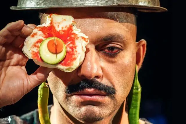 صابر ابر؛ بازیگری که یک سال روی صحنه ماند
