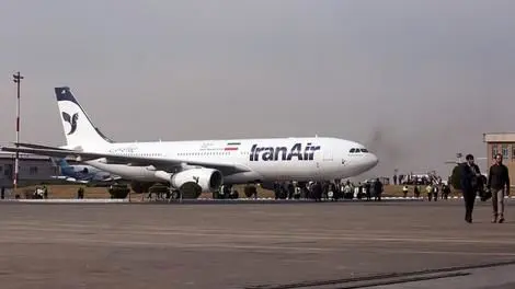 (ویدئو) لحظه فرود زیبای ایرباس ۳۳۰ ایران در فرودگاه لندن 