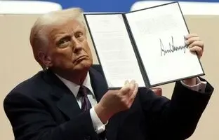 
فرامین ترامپ به خردسالان هم رسید؛ تغییر جنسیت ممنوع!
