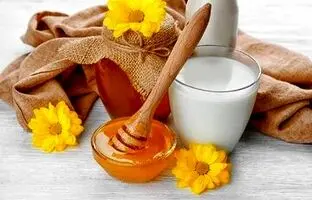 فواید باورنکردنی خوردن ماست با عسل