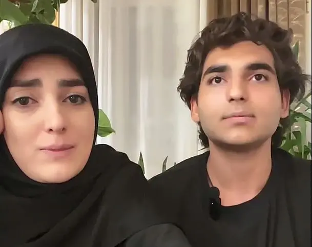 اشک‌های مجری صداوسیما به‌خاطر طلاقش در مقابل دوربین + ویدئو