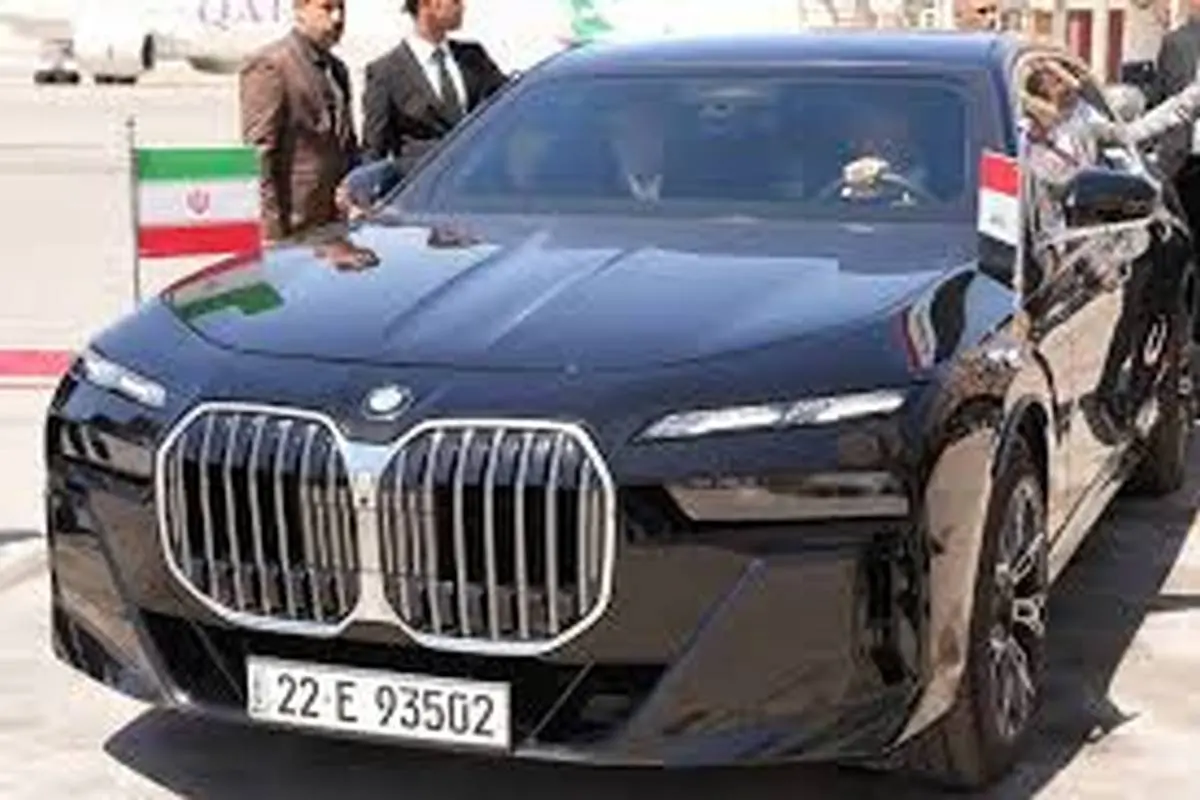 (ویدئو) پزشکیان سوار بر BMW آخرین مدل