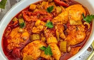 طرز تهیه خورش مرغ و کرفس، یک خورش خوشمزه و مقوی