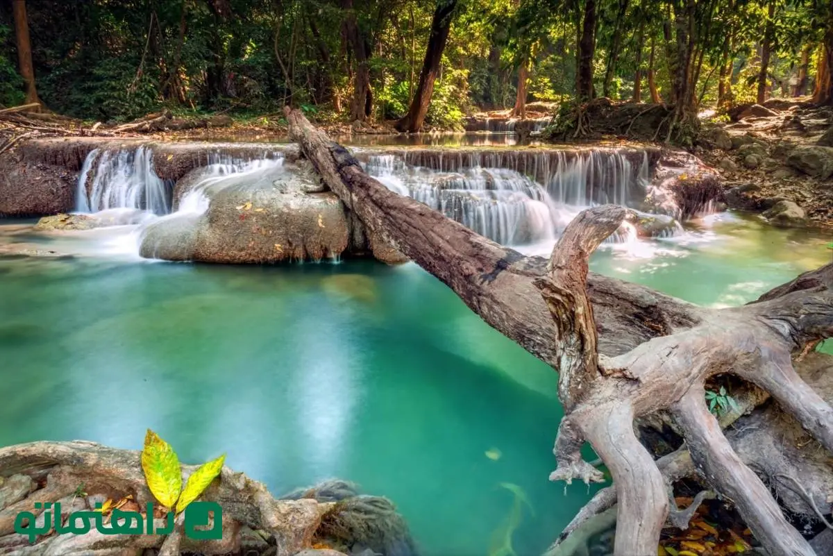 راهنمای سفر یک روزه به روستای رندان؛ شکوفایی آبشار بهاری در نزدیکی تهران