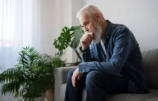 توصیه‌های طب سنتی به سالمندان در شرایط جنگی 