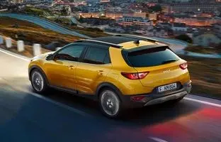  رقیب «ام‌وی‌ام X33» از راه رسید؛ کیا استونیک 1.5 میلیاردی از دیار جومونگ! 