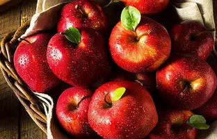  ویدیویی از موجودات میکروسکوپی رو سیب شسته نشده! + ویدئو