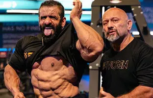  حضور هادی چوپان در تولد راک + عکس