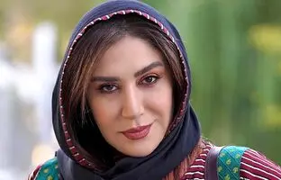  نسیم ادبی در پشت صحنه نمایش چهاراه کوکاکولا 