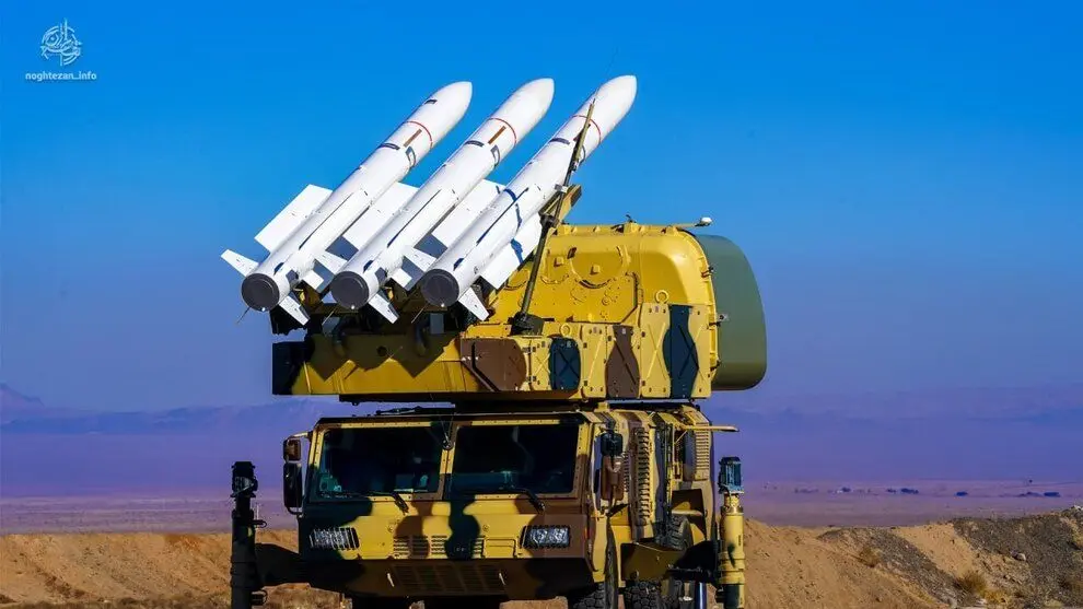 
تصاویر رونمایی از چهار سامانه پدافندی در رزمایش اقتدار
