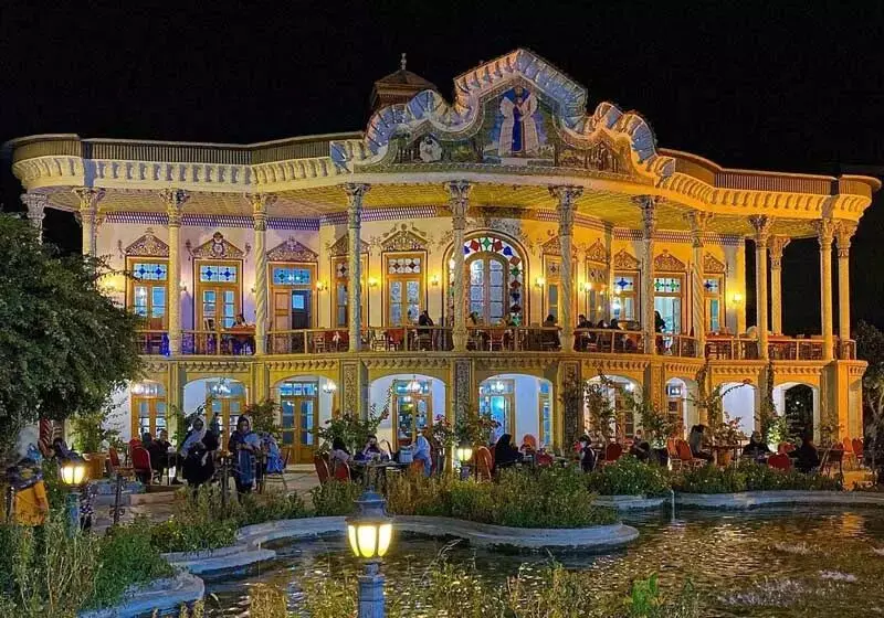 راهنمای سفر: زیباترین خانه‌های تاریخی شیراز؛ از زندیه تا قاجار