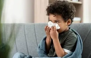 کودک در سال چند بار سرما بخورد طبیعی است؟