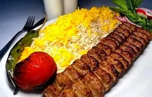 خوشمزه بپزید؛ علت ترک خوردن کباب کوبیده و راه‌های جلوگیری از آن 