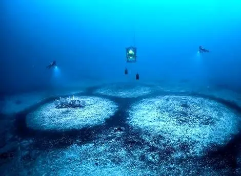 راز حلقه‌های مرموز در اعماق دریای مدیترانه