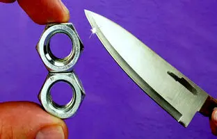  چاقو را به این روش ساده در ۱ دقیقه مانند تیغ تیز کنید! + ویدئو