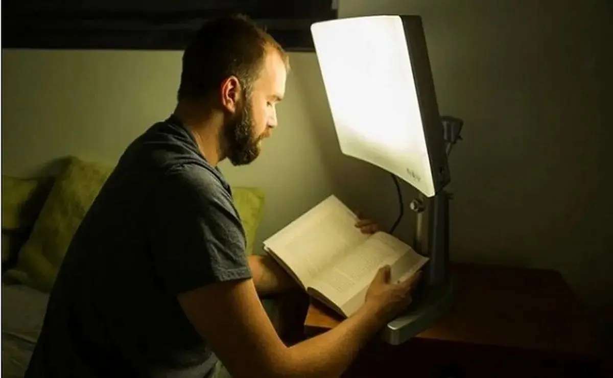 نور مصنوعی چه تاثیری بر افسردگی دارد؟