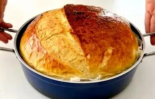  (ویدئو) فرآیند درست کردن یک نان ساده ترکیه ای در قابلمه 