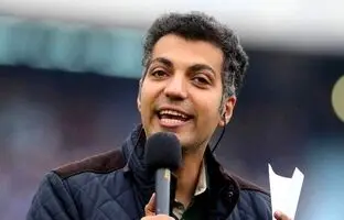 هواپیمای حامل عادل فردوسی پور دچار نقص فنی شد 