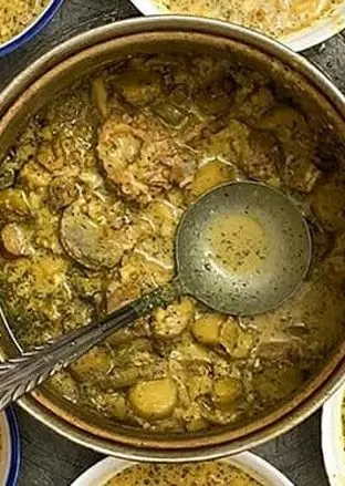 خوشمزه بپزید؛ طرز تهیه آبگوشت بادمجان خوشمزه و متفاوت