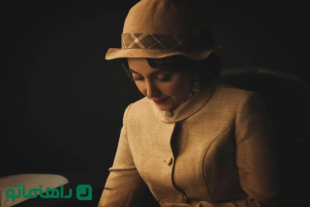پاپاراتزی 1404؛ استایل نازنین بیاتی در کنار دوستش با سامبای مشکی