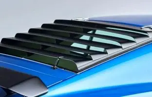 چرا خودروهای عضلانی قدیمی آفتاب‌گیر شیشه عقب داشتند؟