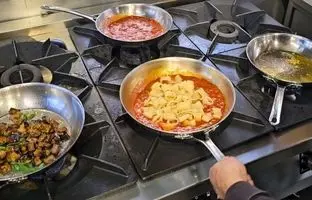 غذاهای خیابانی جهان؛ پاستای ایتالیایی در برلین آلمان + ویدئو