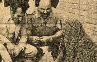 عکس‌هایی از فالگیرهای تهران در ۷۰ سال پیش