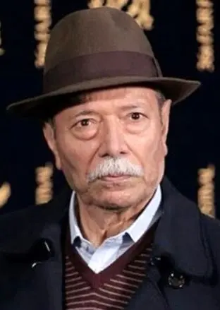  حضور گلشیفته فراهانی و علی نصیریان در فرش قرمز «آه، چه روزهای خوشی بود» 