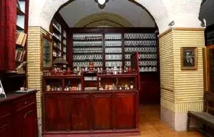 اولین داروخانه شبانه روزی ایران کجا بود؟ 