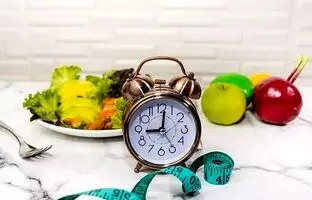 توصیه‌هایی برای پایبندی به رژیم غذایی «فستینگ»