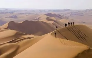 ​ ۱۵ گردشگر مفقودی در طبس پیدا شدند