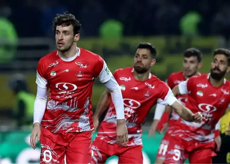 ماجرای پوستر جنجالی پرسپولیس برای دربی چه بود؟