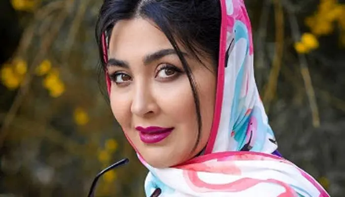 پاپاراتزی ایرانی؛ استوری‌های خانم بازیگر از سفر لاکچری‌اش به چین 